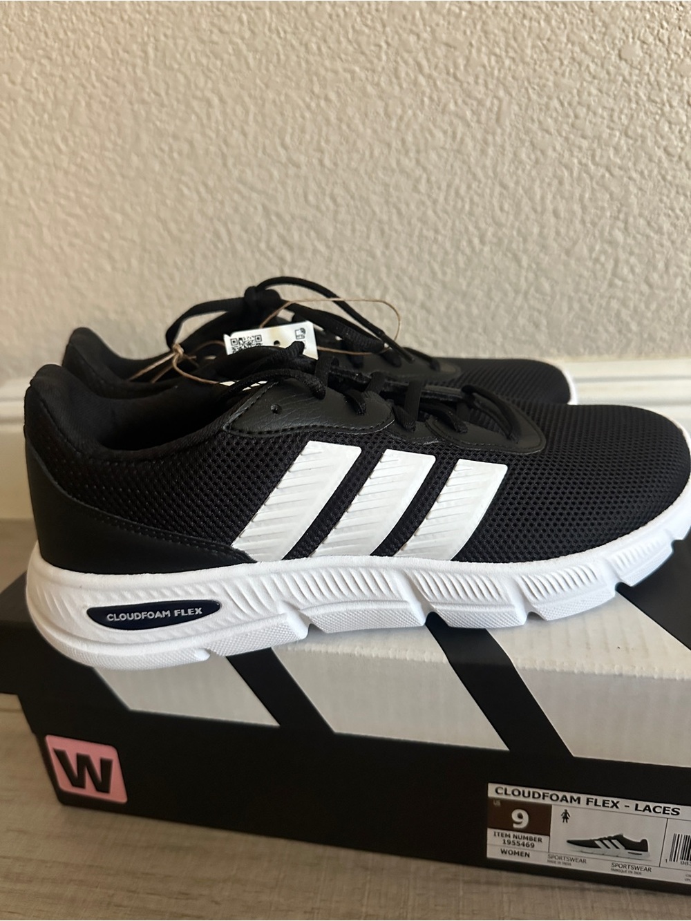 Adidas Cloudfoam Flex Ladies’ Athletic Shoes-  Size 9